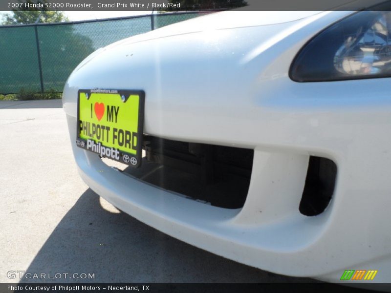 Grand Prix White / Black/Red 2007 Honda S2000 Roadster