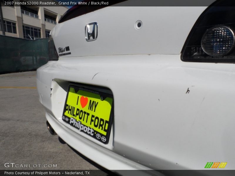 Grand Prix White / Black/Red 2007 Honda S2000 Roadster