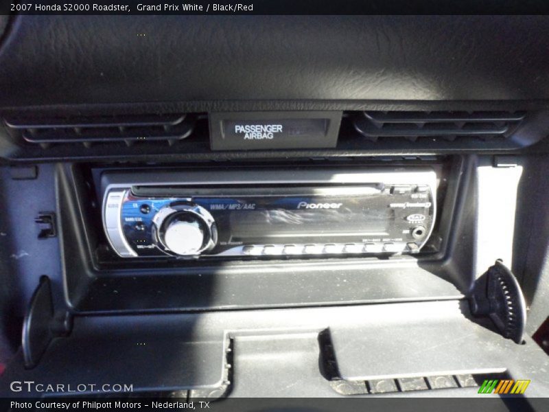 Grand Prix White / Black/Red 2007 Honda S2000 Roadster