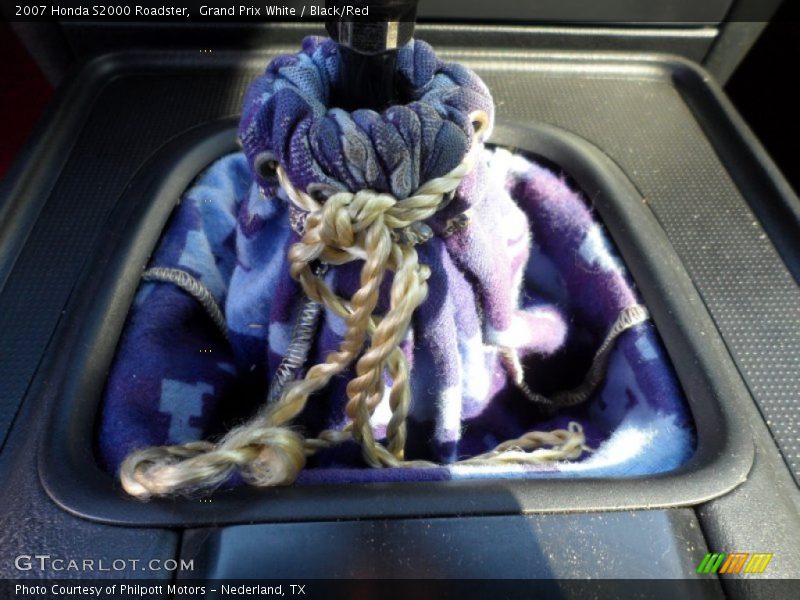 Grand Prix White / Black/Red 2007 Honda S2000 Roadster