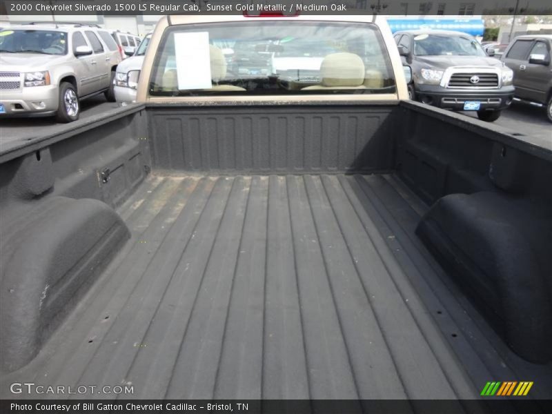 Sunset Gold Metallic / Medium Oak 2000 Chevrolet Silverado 1500 LS Regular Cab