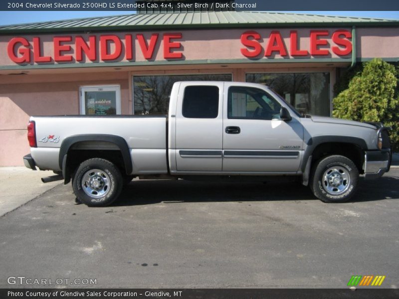 Silver Birch / Dark Charcoal 2004 Chevrolet Silverado 2500HD LS Extended Cab 4x4