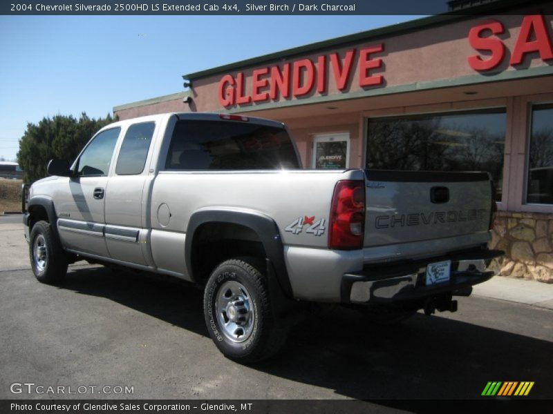 Silver Birch / Dark Charcoal 2004 Chevrolet Silverado 2500HD LS Extended Cab 4x4