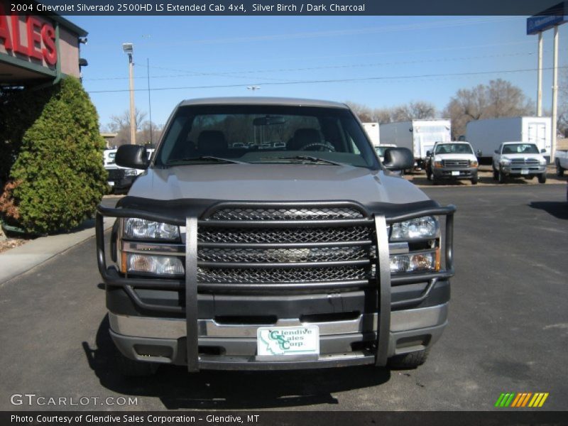 Silver Birch / Dark Charcoal 2004 Chevrolet Silverado 2500HD LS Extended Cab 4x4