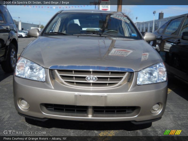 Sand Beige / Beige 2006 Kia Spectra EX Sedan