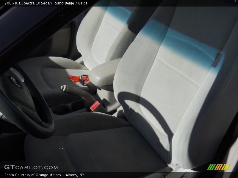 Sand Beige / Beige 2006 Kia Spectra EX Sedan