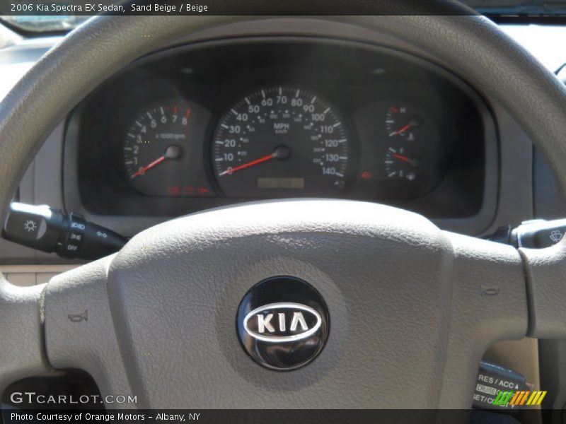 Sand Beige / Beige 2006 Kia Spectra EX Sedan