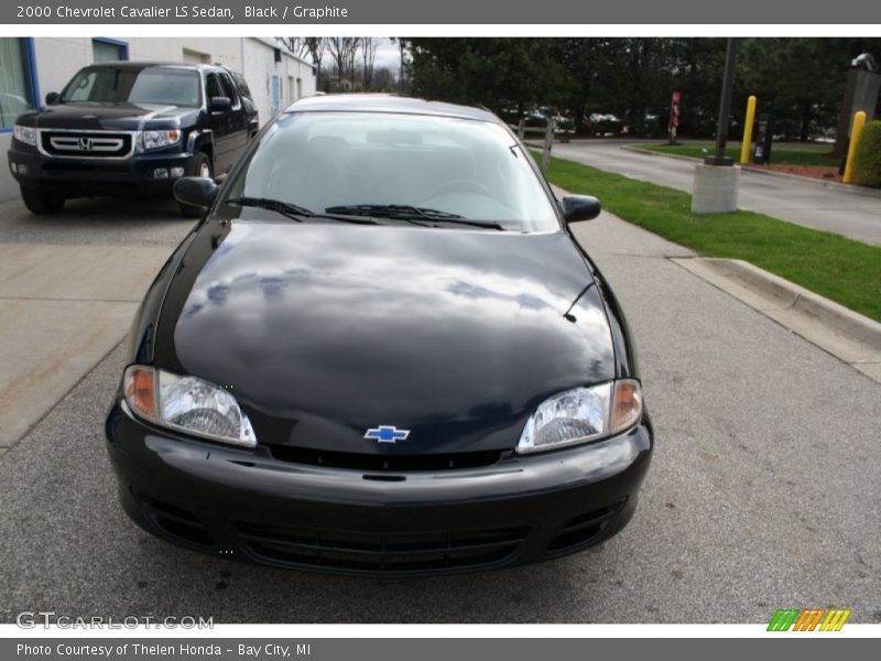 Black / Graphite 2000 Chevrolet Cavalier LS Sedan