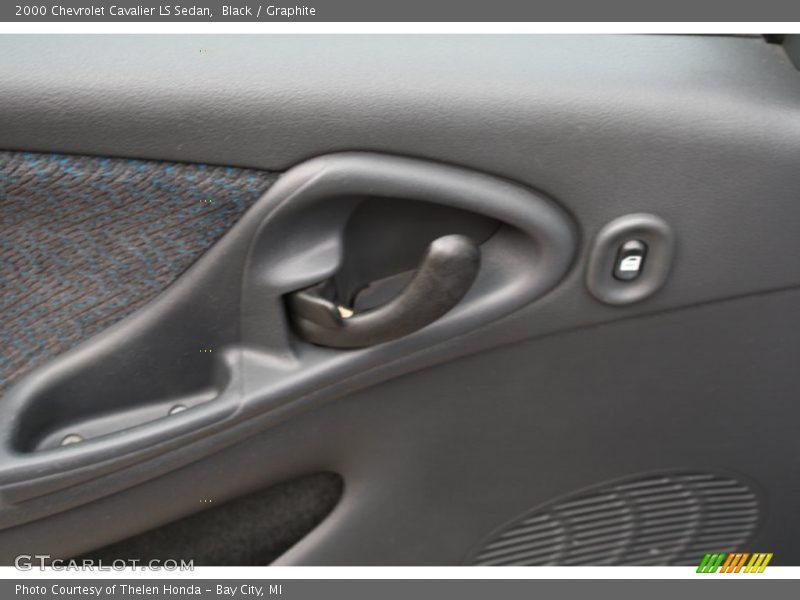 Black / Graphite 2000 Chevrolet Cavalier LS Sedan