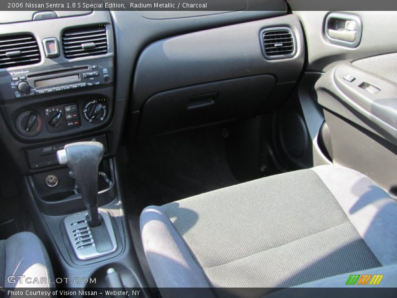 Radium Metallic / Charcoal 2006 Nissan Sentra 1.8 S Special Edition