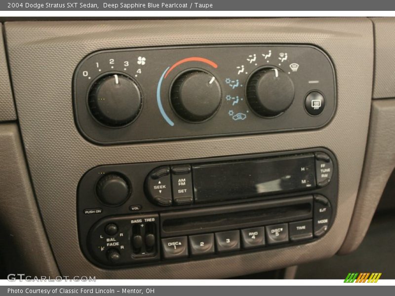 Controls of 2004 Stratus SXT Sedan