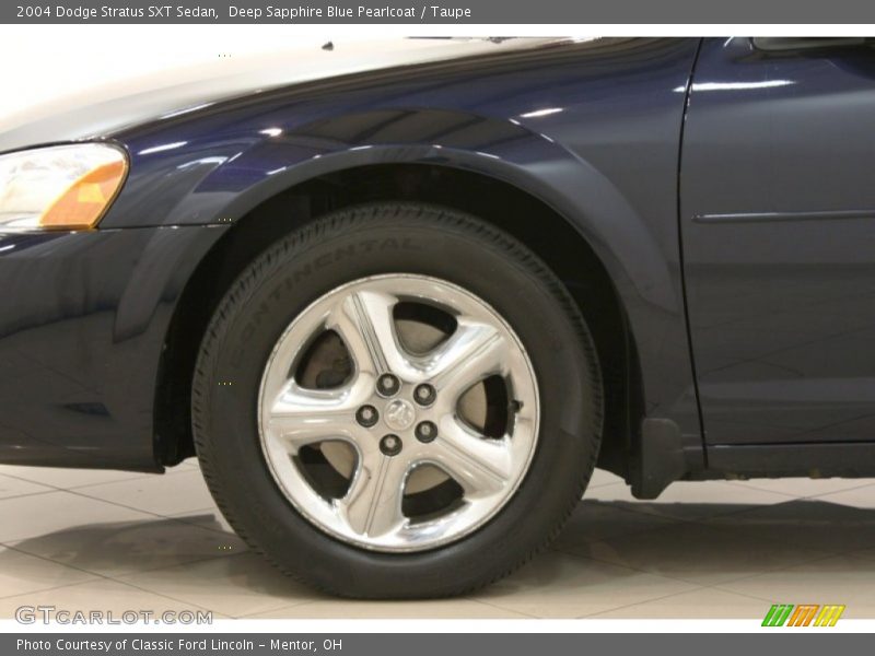  2004 Stratus SXT Sedan Wheel