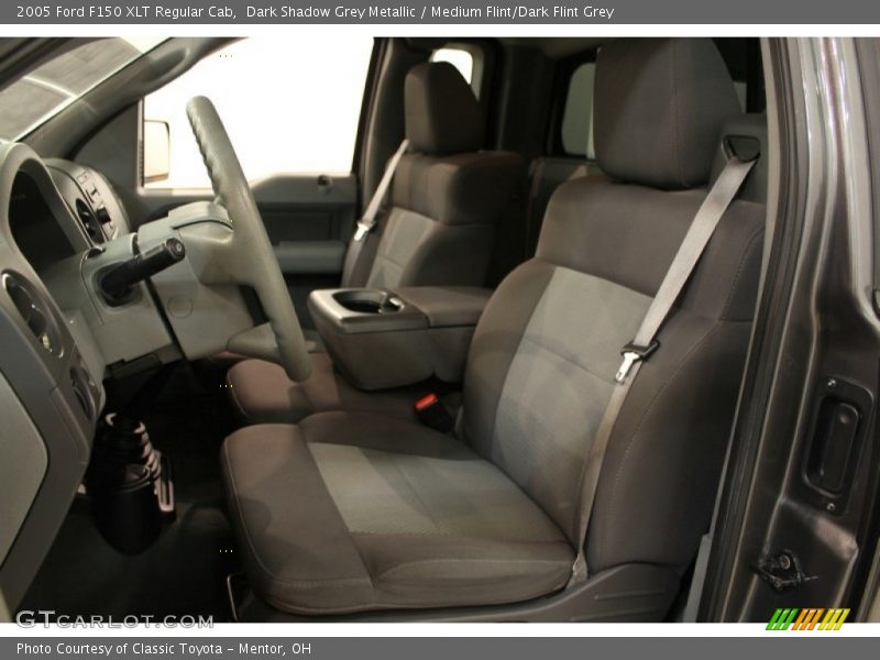Dark Shadow Grey Metallic / Medium Flint/Dark Flint Grey 2005 Ford F150 XLT Regular Cab