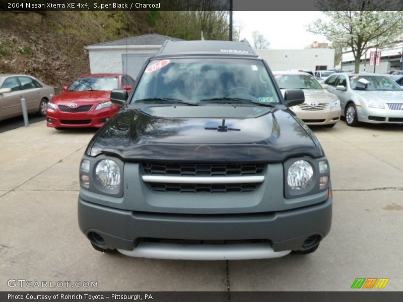 Super Black / Charcoal 2004 Nissan Xterra XE 4x4