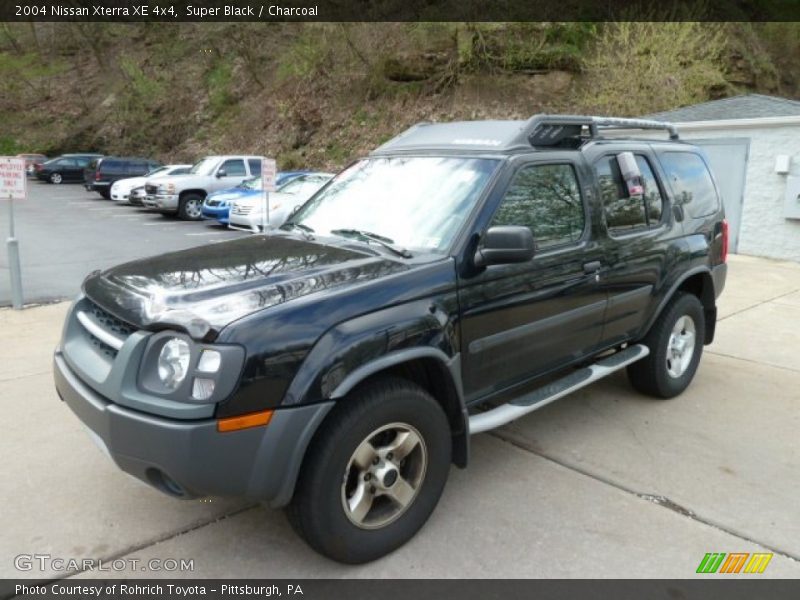Super Black / Charcoal 2004 Nissan Xterra XE 4x4