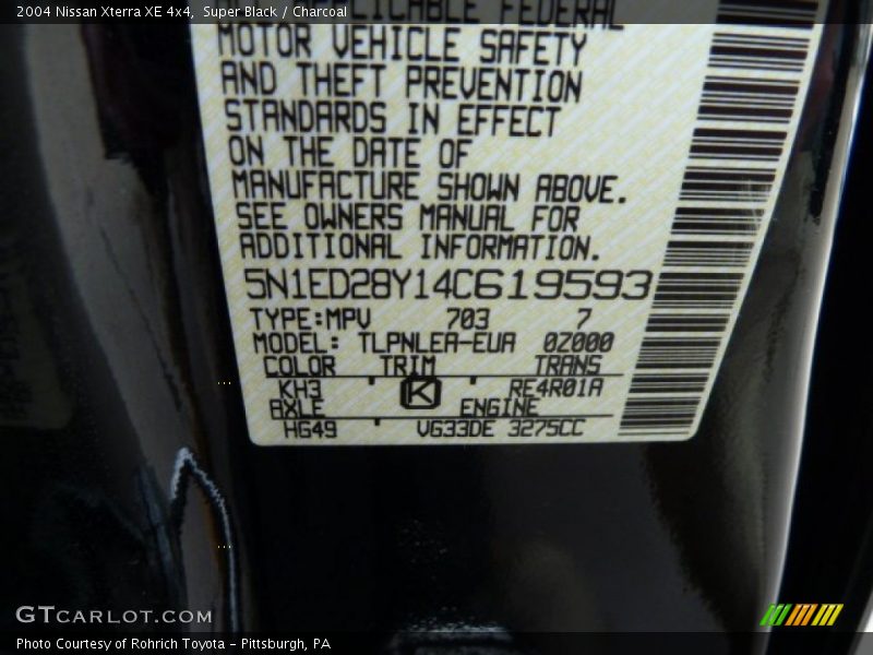 Super Black / Charcoal 2004 Nissan Xterra XE 4x4