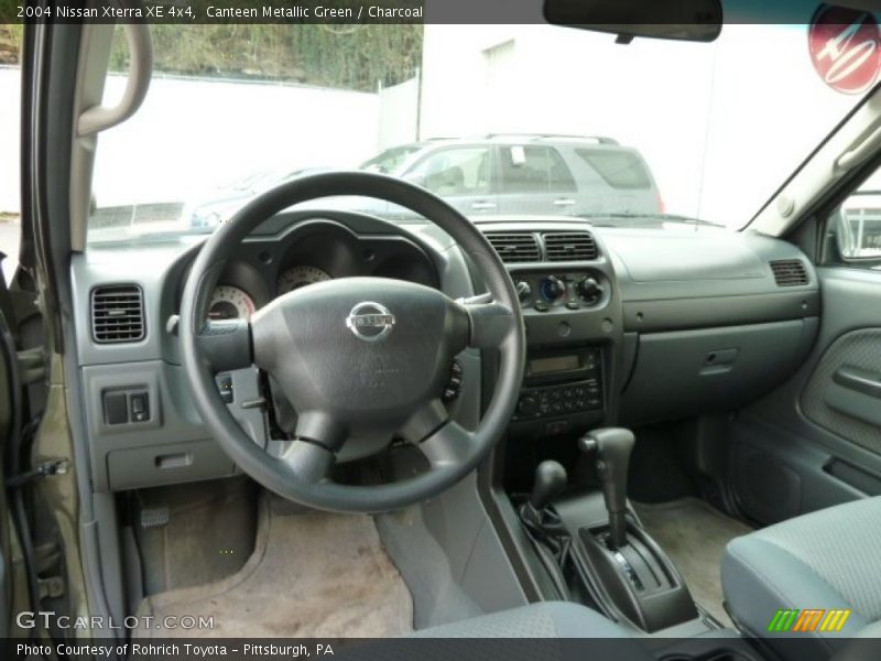 Dashboard of 2004 Xterra XE 4x4