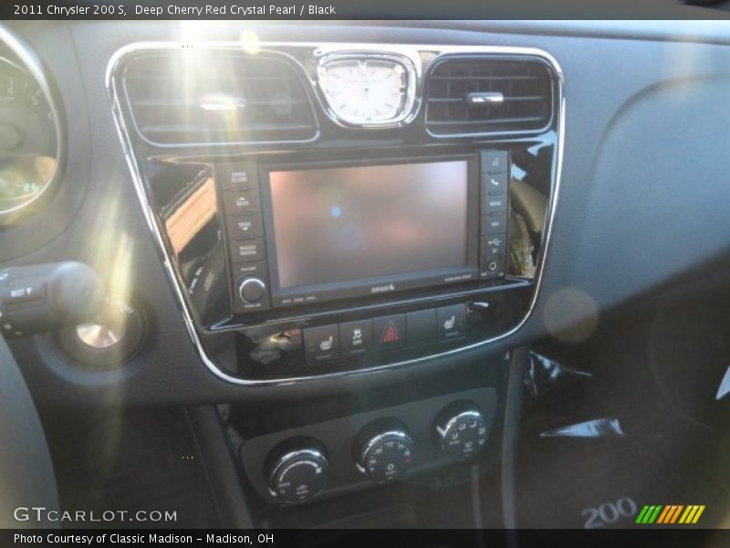 Deep Cherry Red Crystal Pearl / Black 2011 Chrysler 200 S