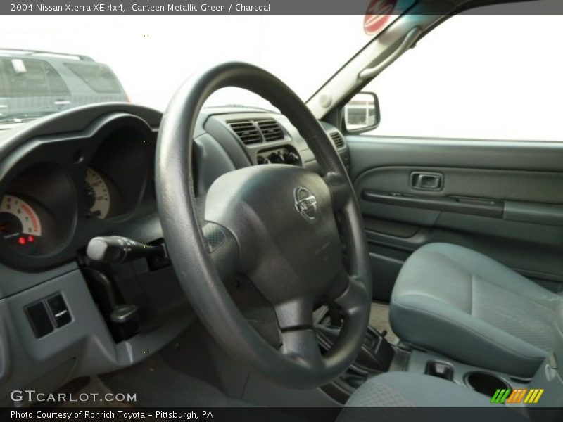 Canteen Metallic Green / Charcoal 2004 Nissan Xterra XE 4x4