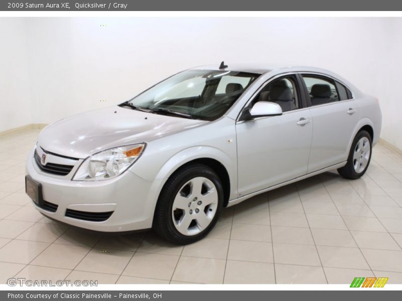 Quicksilver / Gray 2009 Saturn Aura XE