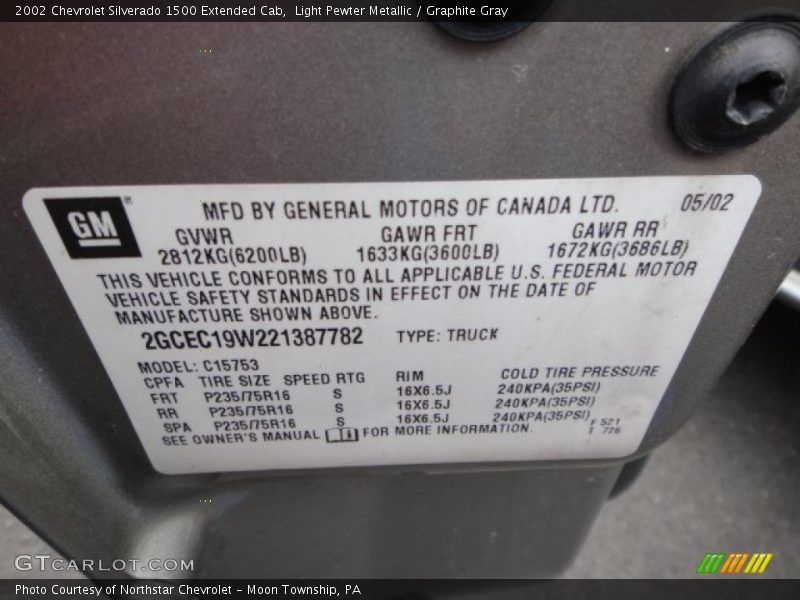 Light Pewter Metallic / Graphite Gray 2002 Chevrolet Silverado 1500 Extended Cab