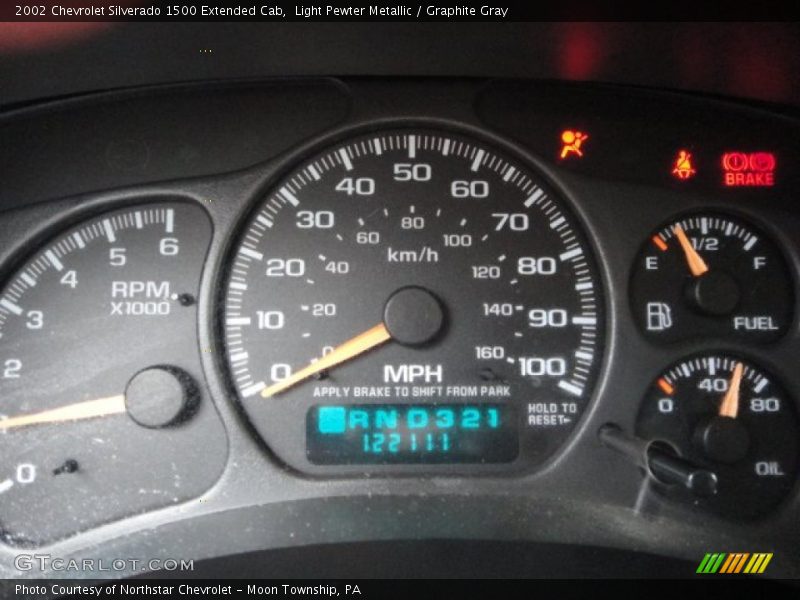 Light Pewter Metallic / Graphite Gray 2002 Chevrolet Silverado 1500 Extended Cab