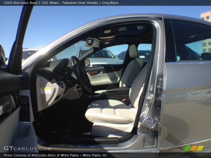 Palladium Silver Metallic / Grey/Black 2009 Mercedes-Benz C 300 4Matic