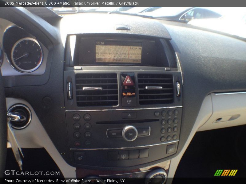 Palladium Silver Metallic / Grey/Black 2009 Mercedes-Benz C 300 4Matic