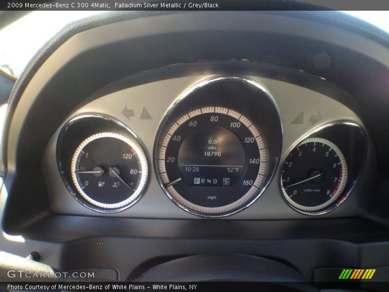 Palladium Silver Metallic / Grey/Black 2009 Mercedes-Benz C 300 4Matic