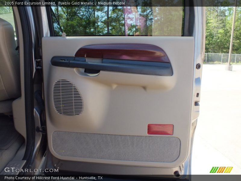 Pueblo Gold Metallic / Medium Pebble 2005 Ford Excursion Limited