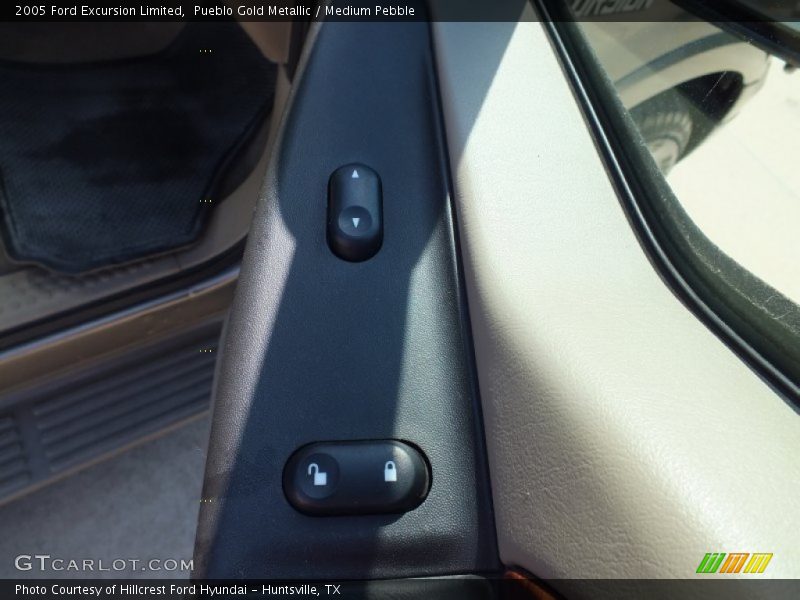 Pueblo Gold Metallic / Medium Pebble 2005 Ford Excursion Limited