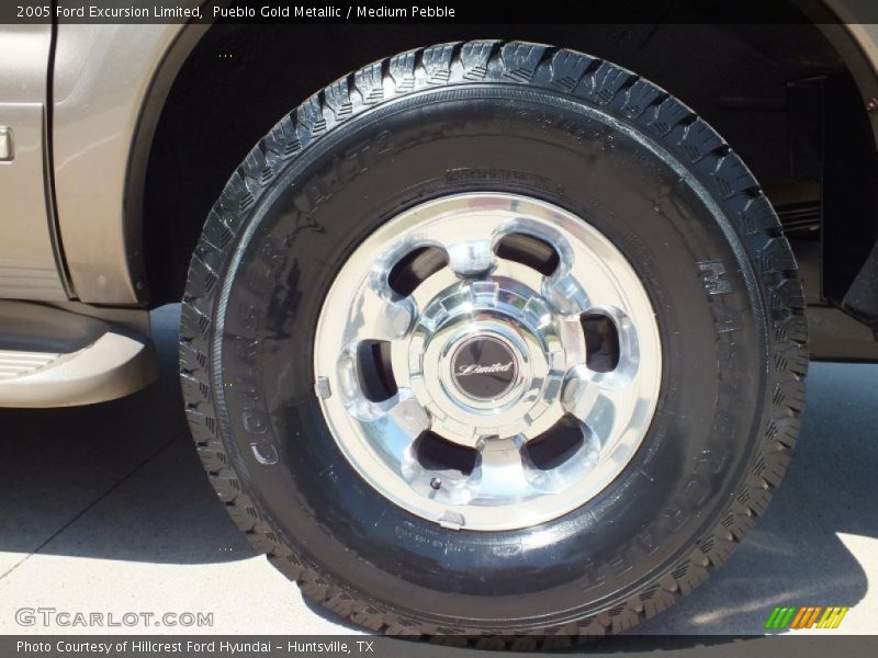 Pueblo Gold Metallic / Medium Pebble 2005 Ford Excursion Limited