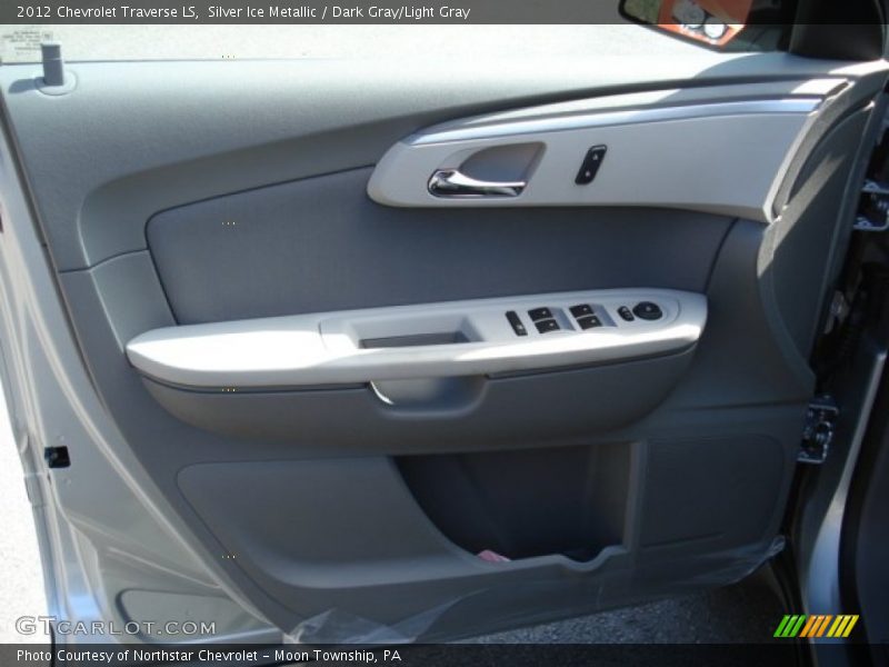 Silver Ice Metallic / Dark Gray/Light Gray 2012 Chevrolet Traverse LS
