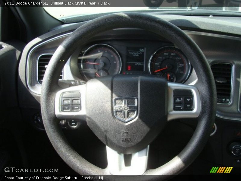 Brilliant Black Crystal Pearl / Black 2011 Dodge Charger SE