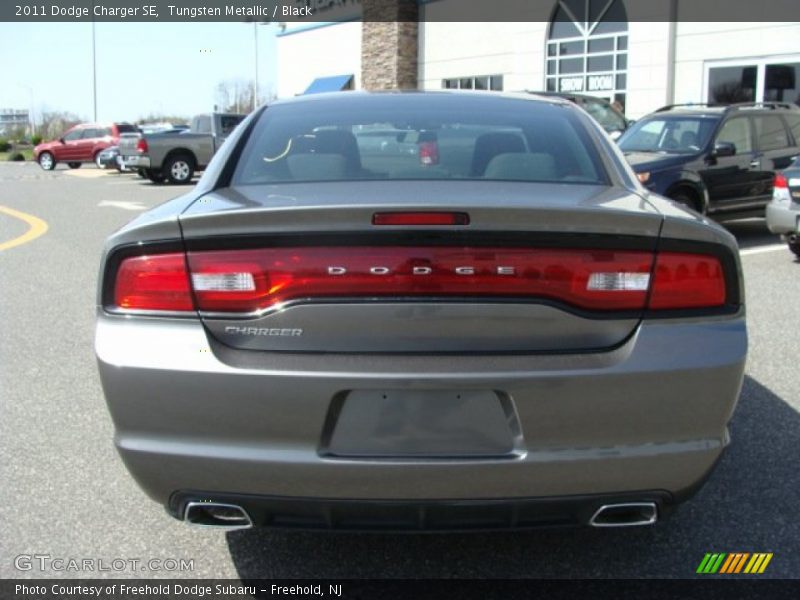 Tungsten Metallic / Black 2011 Dodge Charger SE