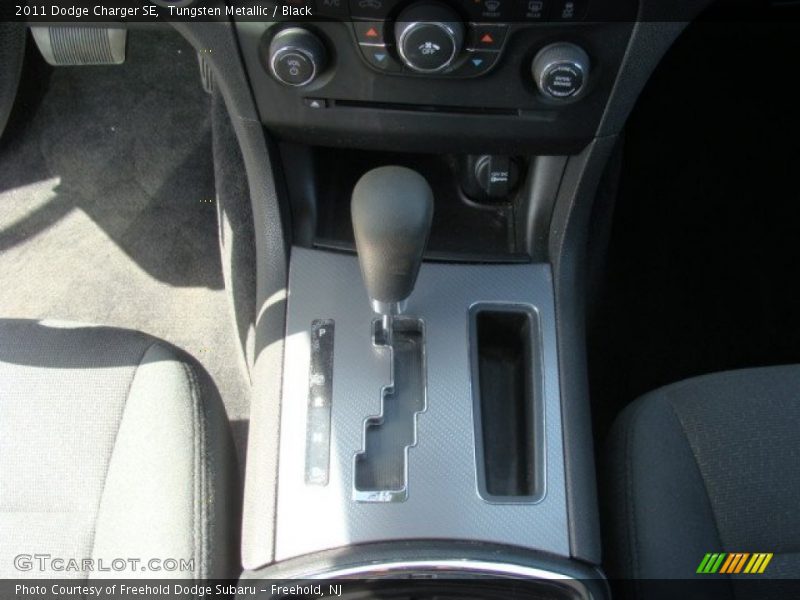 Tungsten Metallic / Black 2011 Dodge Charger SE