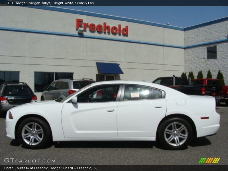 Bright White / Black/Tan 2011 Dodge Charger Rallye