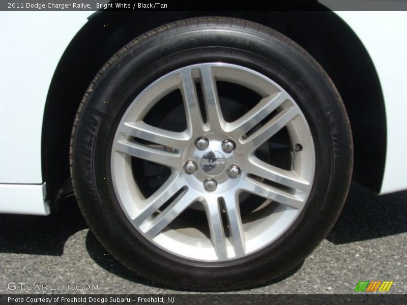 Bright White / Black/Tan 2011 Dodge Charger Rallye