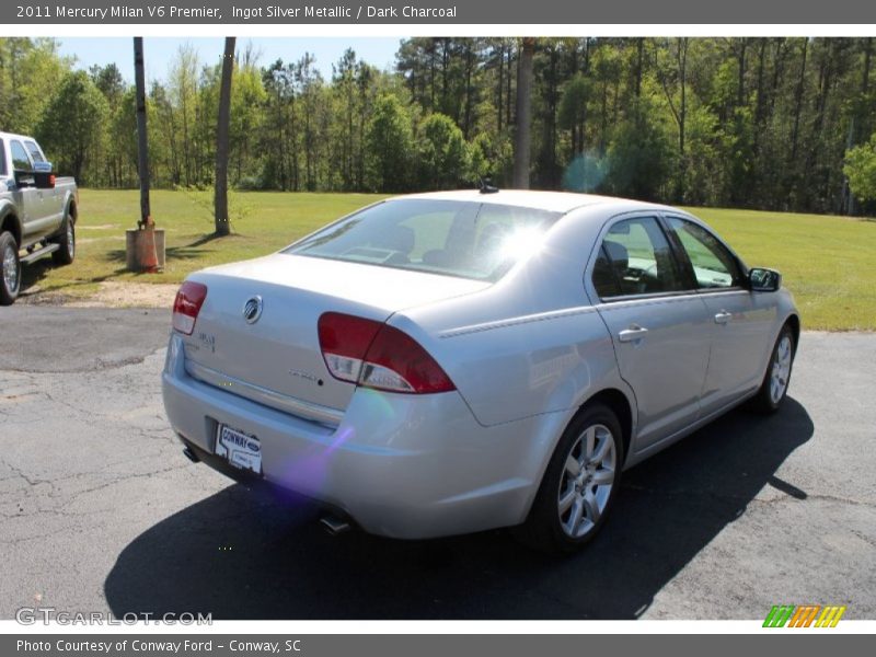 Ingot Silver Metallic / Dark Charcoal 2011 Mercury Milan V6 Premier
