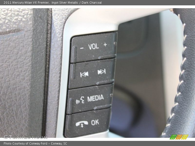 Ingot Silver Metallic / Dark Charcoal 2011 Mercury Milan V6 Premier
