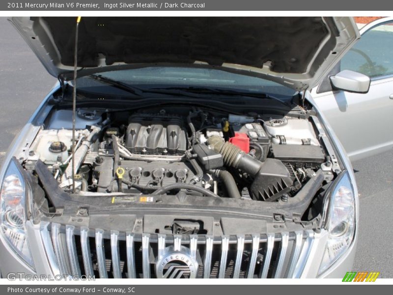 Ingot Silver Metallic / Dark Charcoal 2011 Mercury Milan V6 Premier