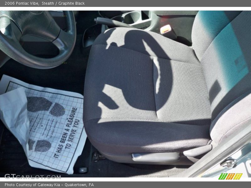 Stealth / Graphite Black 2006 Pontiac Vibe