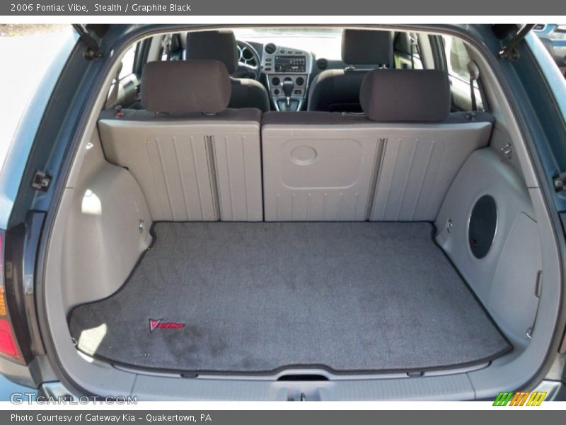 Stealth / Graphite Black 2006 Pontiac Vibe