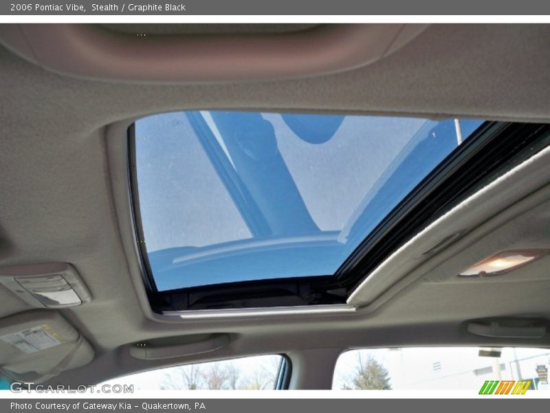 Stealth / Graphite Black 2006 Pontiac Vibe