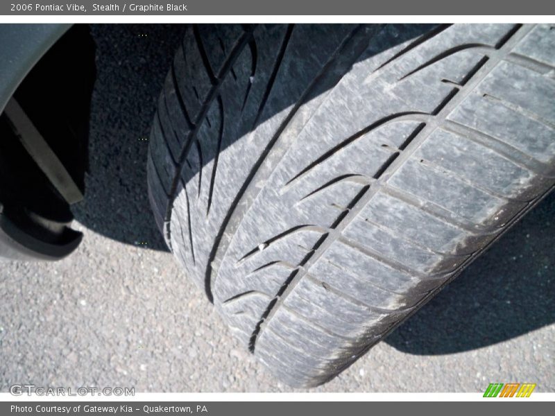 Stealth / Graphite Black 2006 Pontiac Vibe