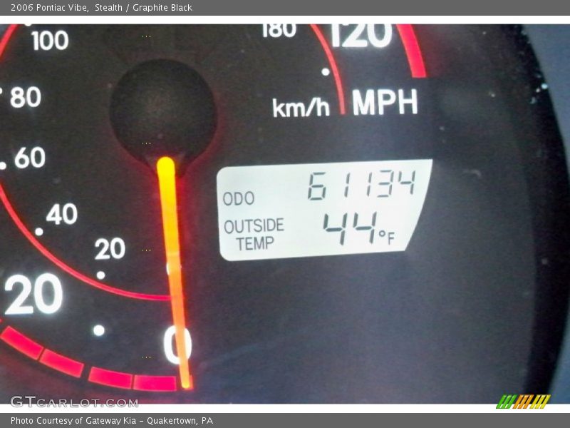 Stealth / Graphite Black 2006 Pontiac Vibe