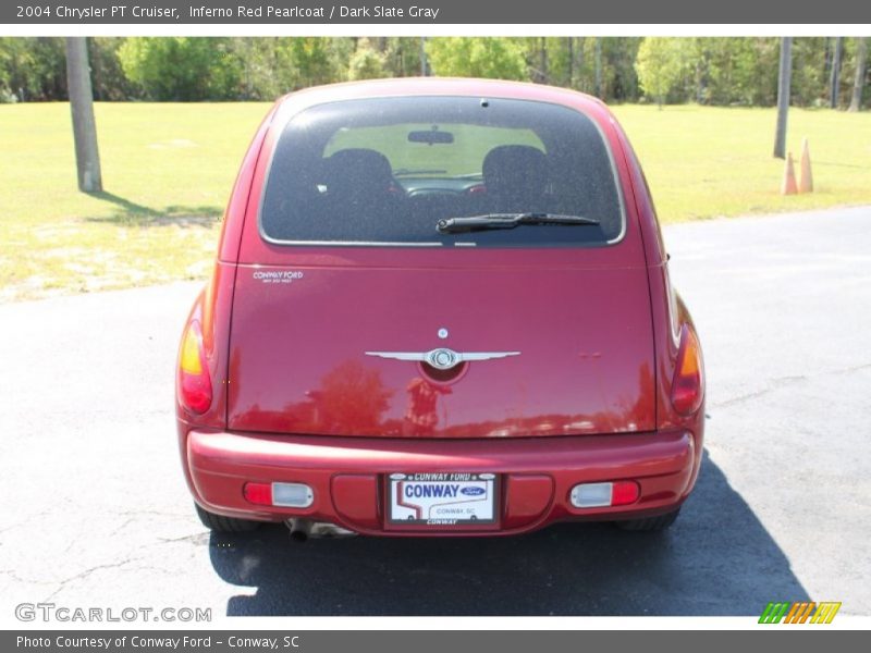 Inferno Red Pearlcoat / Dark Slate Gray 2004 Chrysler PT Cruiser