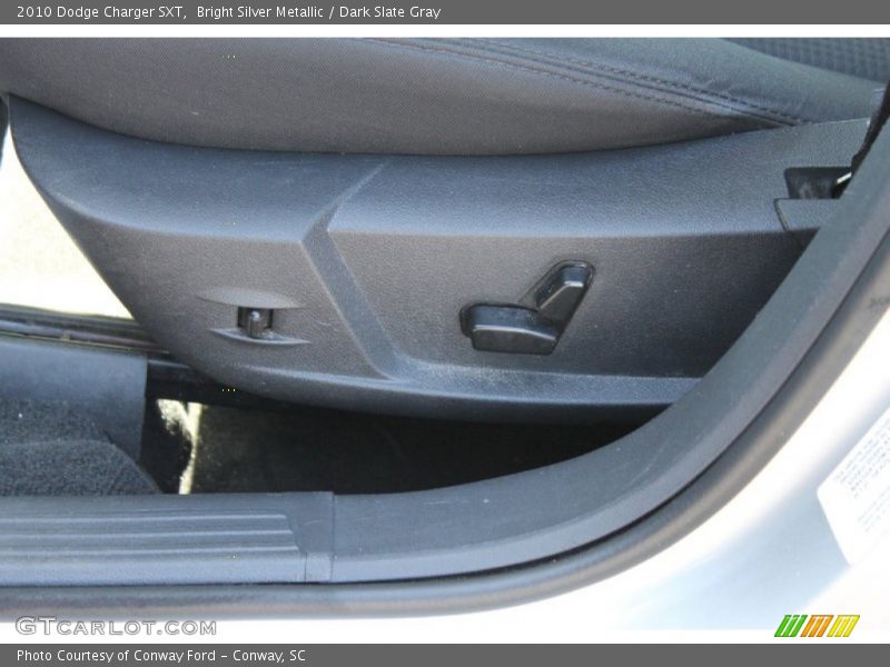 Bright Silver Metallic / Dark Slate Gray 2010 Dodge Charger SXT