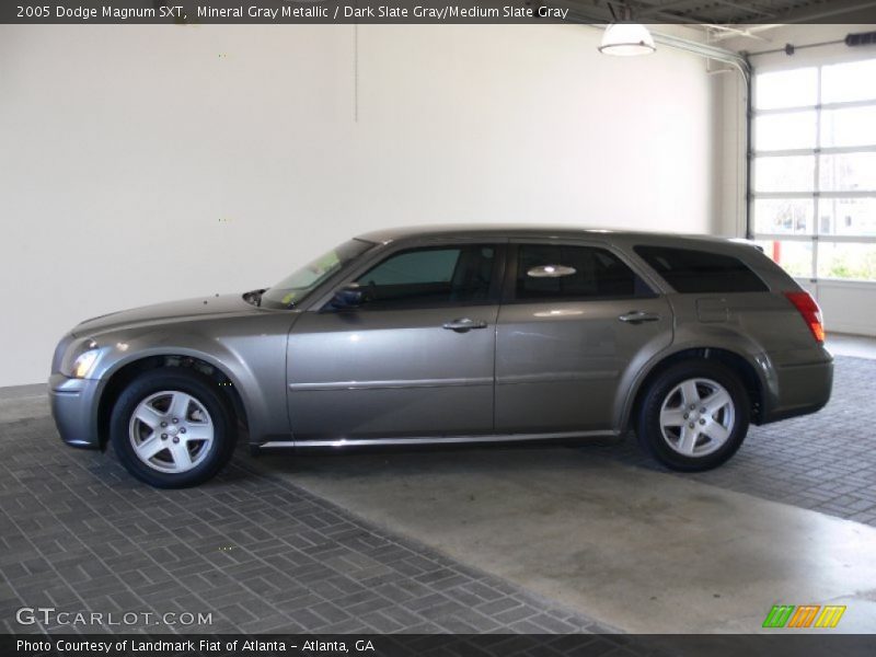 Mineral Gray Metallic / Dark Slate Gray/Medium Slate Gray 2005 Dodge Magnum SXT