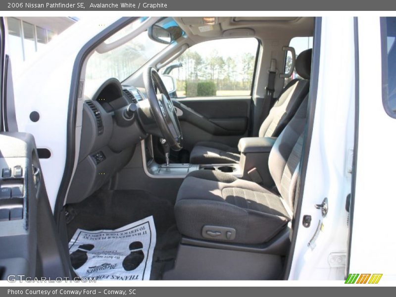 Avalanche White / Graphite 2006 Nissan Pathfinder SE